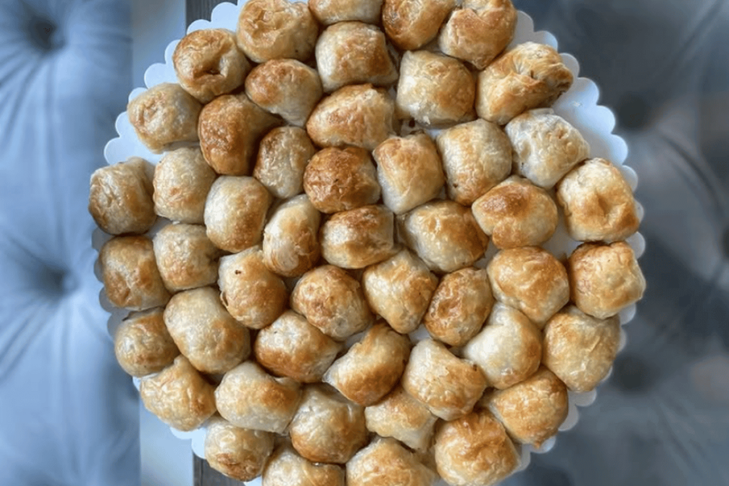 Tradicionalne mantije iz Pekare Ključ, ručno rađene kore.